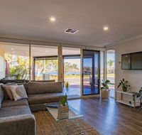 Starboard Views Kalbarri - River Front Apartment - Yamba Accommodation