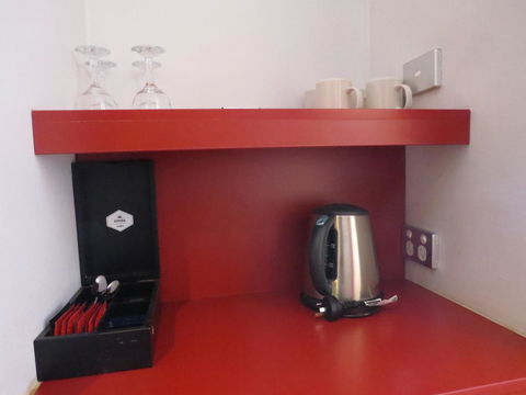 Metro Hotel Perth - Yamba Accommodation 38