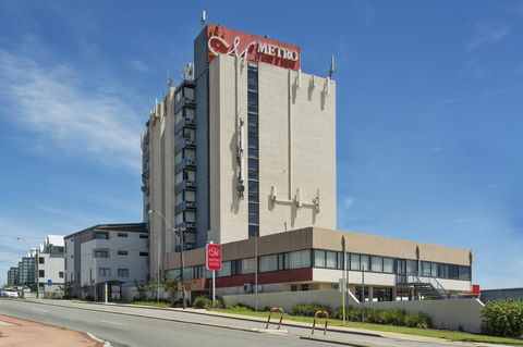 Metro Hotel Perth - Yamba Accommodation 5