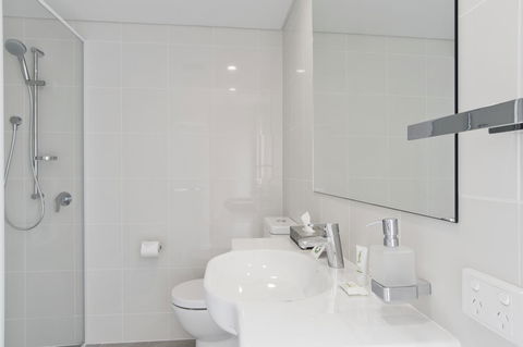 Metro Hotel Perth - Yamba Accommodation 2