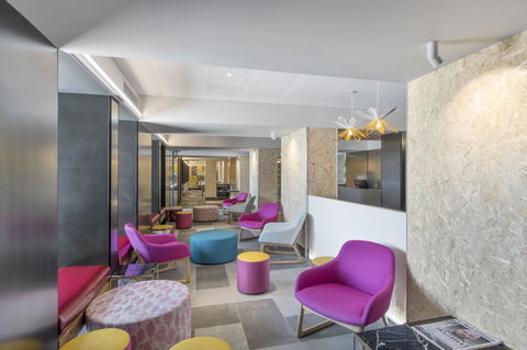 Metro Hotel Perth - Yamba Accommodation 11