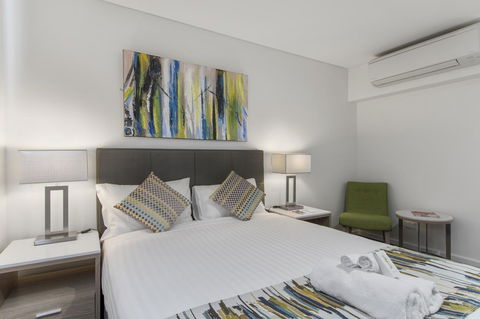 Metro Hotel Perth - Yamba Accommodation 3