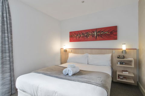 Metro Hotel Perth - Yamba Accommodation 27
