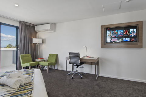 Metro Hotel Perth - Yamba Accommodation 8