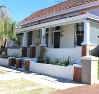 Captain's Heritage Cottage - Yamba Accommodation