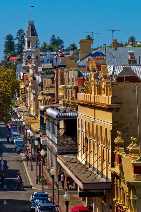 Captain\'s Heritage Cottage - Central Fremantle 2 Bedroom Historic Cottage - Yamba Accommodation 19
