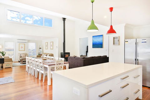 Calming Waters - Pet Friendly - Community Pool - Yamba Accommodation 13