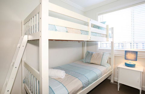 Calming Waters - Pet Friendly - Community Pool - Yamba Accommodation 20