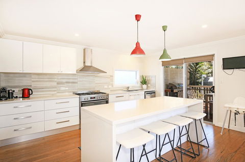 Calming Waters - Pet Friendly - Community Pool - Yamba Accommodation 15