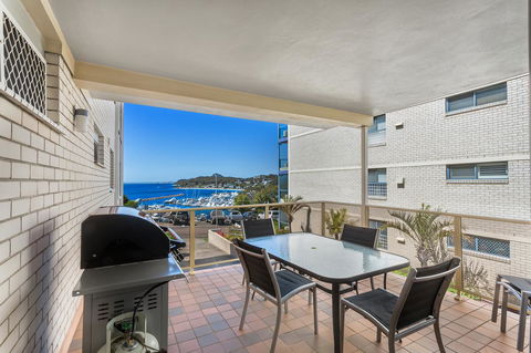 Laman Lodge, Unit 2, 15 Laman Street - Yamba Accommodation 13