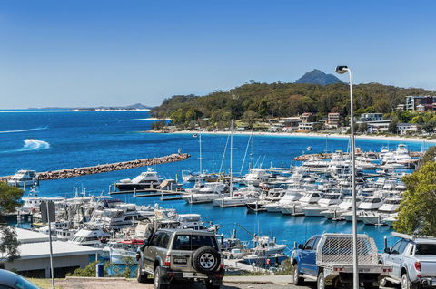 Laman Lodge, Unit 2, 15 Laman Street - Yamba Accommodation 15
