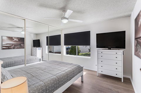 Laman Lodge, Unit 2, 15 Laman Street - Yamba Accommodation 8