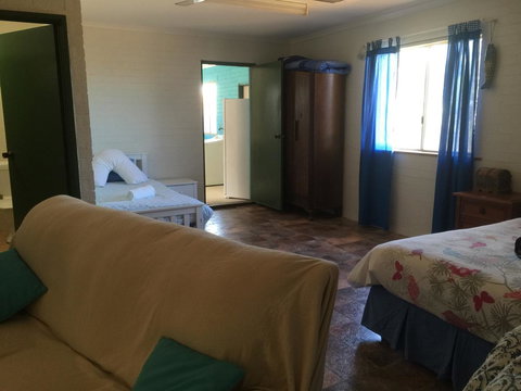 Surf Shack - Yamba Accommodation 0