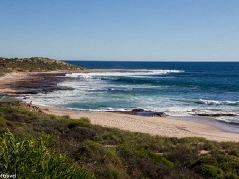 Surf Shack - Yamba Accommodation 2