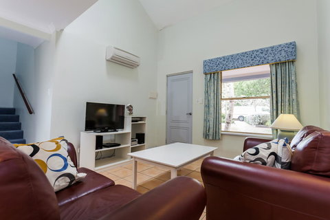 Middleton Beach By The BnB Collection - Yamba Accommodation 4