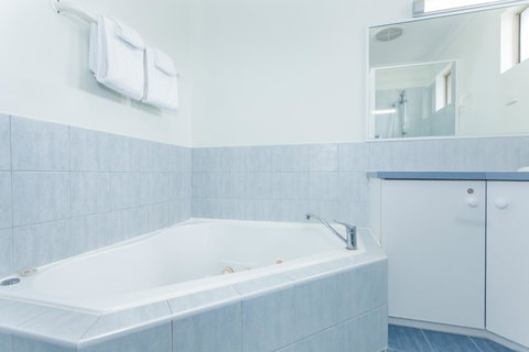 Middleton Beach By The BnB Collection - Yamba Accommodation 35