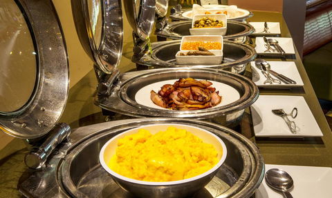 The Continental Hotel - Yamba Accommodation 21