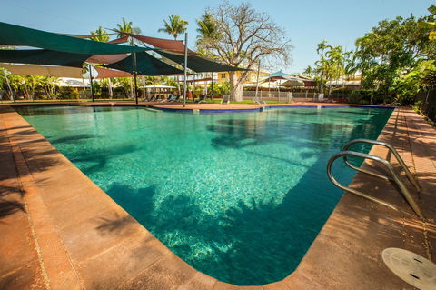 The Continental Hotel - Yamba Accommodation 0