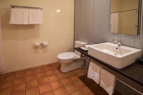 The Continental Hotel - Yamba Accommodation 39