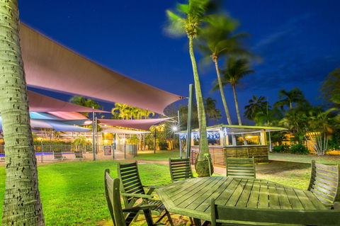 The Continental Hotel - Yamba Accommodation 29
