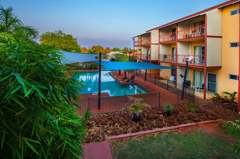 The Continental Hotel - Yamba Accommodation 25