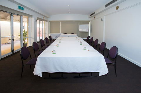 The Continental Hotel - Yamba Accommodation 23