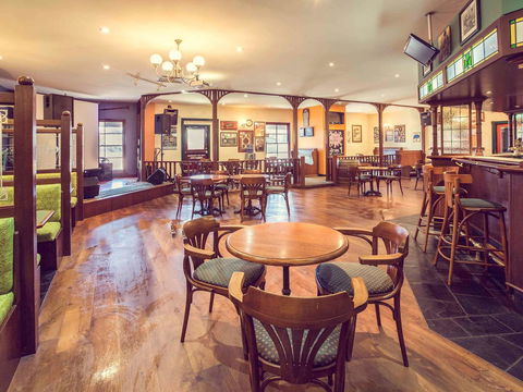 The Continental Hotel - Yamba Accommodation 40