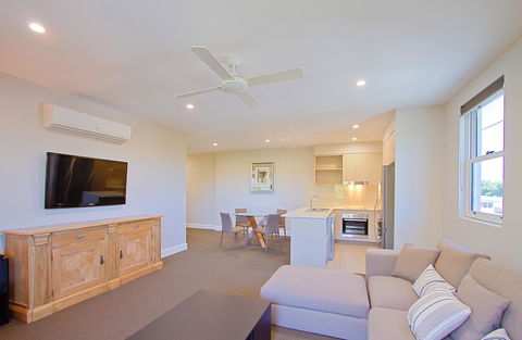 The Remington Muswellbrook - Yamba Accommodation 25