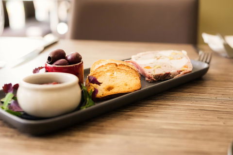 The Remington Muswellbrook - Yamba Accommodation 24