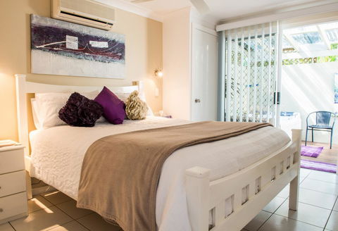 Nelson Bay Bed & Breakfast - Yamba Accommodation 24