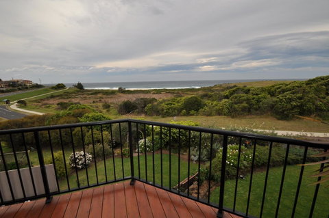 Beachfront Apartments - Yamba Accommodation 0