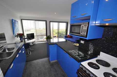 Beachfront Apartments - Yamba Accommodation 6