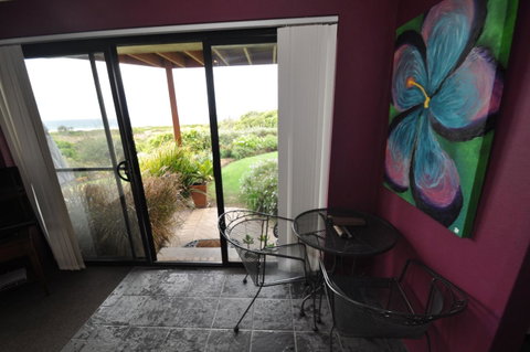 Beachfront Apartments - Yamba Accommodation 9