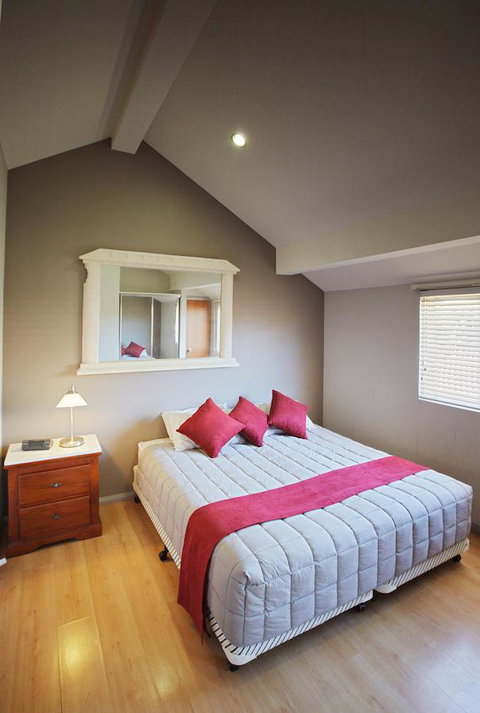 Jesmond Executive Villas - Yamba Accommodation 34