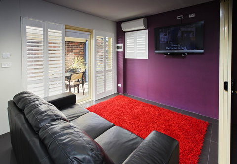 Jesmond Executive Villas - Yamba Accommodation 26