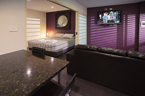 Jesmond Executive Villas - Yamba Accommodation 28