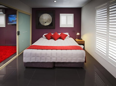Jesmond Executive Villas - Yamba Accommodation 23