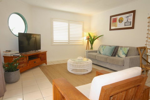 Cossies By The Sea - Yamba Accommodation 7