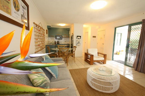 Cossies By The Sea - Yamba Accommodation 4