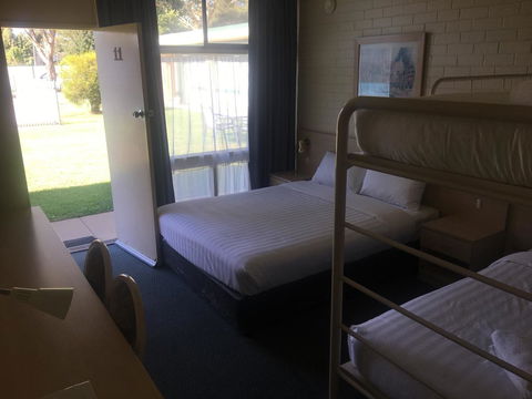 Junee Motor Inn - Yamba Accommodation 16