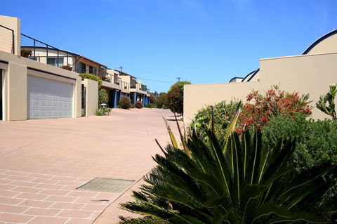 The Cove At Culburra - Direct Access To Beach - Yamba Accommodation 24