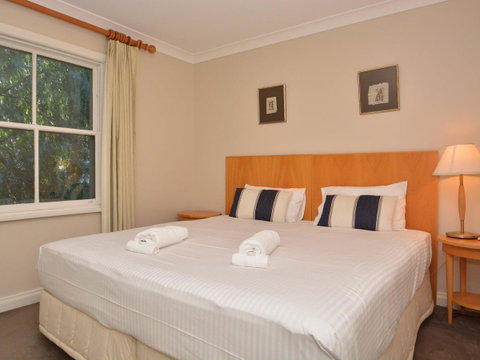 Villa Executive 2br Cypress DS Located Within Cypress Lakes Resort - Yamba Accommodation 3