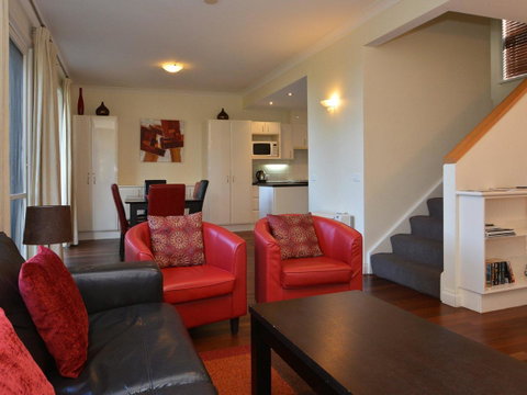 Villa Executive 2br Cypress DS Located Within Cypress Lakes Resort - Yamba Accommodation 1