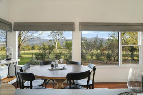 Romanz In The Valley (Luxury B&B) - Yamba Accommodation 16
