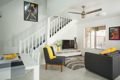 Byron Central Apartments - Yamba Accommodation 0