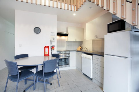 Lantern 1 Bedroom Balcony With Panoramic View - Yamba Accommodation 17