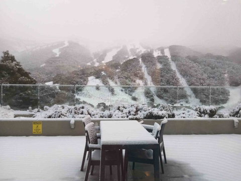 Lantern 1 Bedroom Balcony With Panoramic View - Yamba Accommodation 4