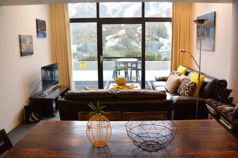 Lantern 1 Bedroom Balcony With Panoramic View - Yamba Accommodation 2