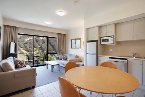 Lantern 1 Bedroom Balcony With Panoramic View - Yamba Accommodation 30