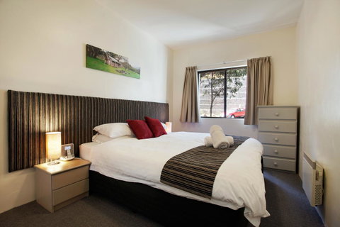 Lantern 1 Bedroom Balcony With Panoramic View - Yamba Accommodation 33